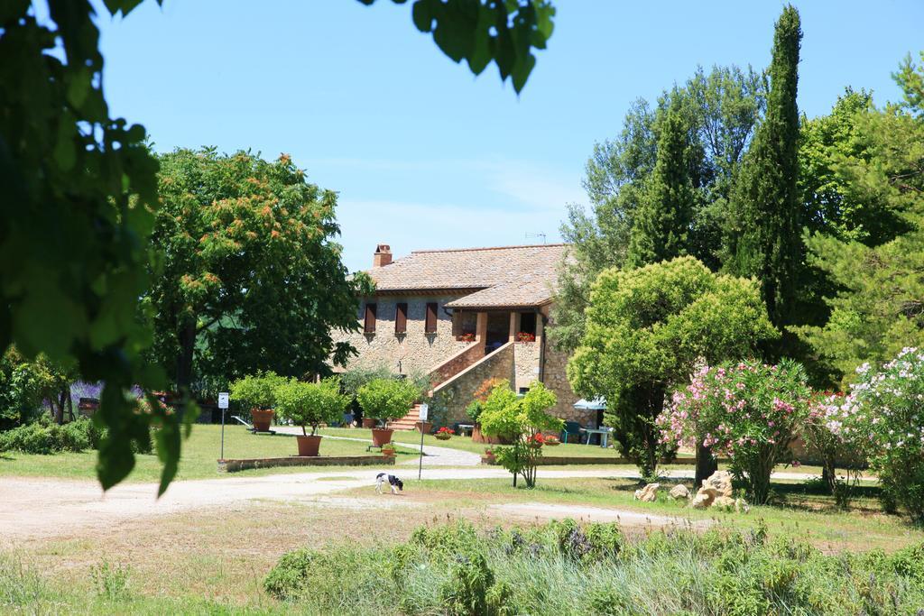 Agriturismo Podere Luchiano Амелиа Экстерьер фото
